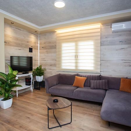 David Center Apartment Тирана Экстерьер фото